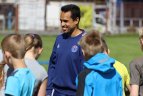"Ekrano" futbolininkai vaikus mokė futbolo gudrybių