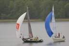 Sekmadienį Galvės ežere buvo surengta 2012-ųjų burinių jachtų regata