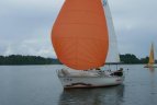 Sekmadienį Galvės ežere buvo surengta 2012-ųjų burinių jachtų regata