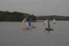 Sekmadienį Galvės ežere buvo surengta 2012-ųjų burinių jachtų regata