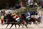 2010.05.16Palangos pajūryje gegužės 16 dieną vyko paplūdimio žirgų lenktynės