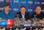 Vakaro metu bus galima išvysti keturiolika kovų