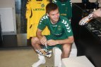 L. Spalvis tapo teisėju ir surengė treniruotę jauniesiems futbolininkams
