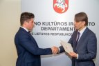 KKSD pagerbti Lietuvos jėgos trikovės atletai
