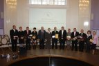 10 geriausių kūno kultūros mokytojų buvo pagerbti švietimo ministerijoje