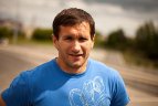Olimpiečiai varžėsi automobilių slalomo trasoje