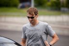 Olimpiečiai varžėsi automobilių slalomo trasoje