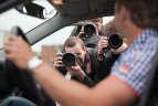 Olimpiečiai varžėsi automobilių slalomo trasoje