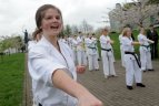 Japonijos bičiuliai, karate meistrai Vilniuje pažymėjo sakurų žydėjimo šventę