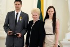 Apdovanoti Lietuvos krepšininkai.