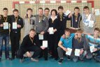 Lietuvos mokinių olimpinio festivalio rankinio varžybų geriausios komandos.