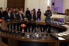 Apdovanoti geriausi 2010 m. mokiniai sportininkai ir komandos.
