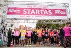 Rožinė bėgikų minia siekė atkreipti dėmesį į krūties vėžį