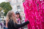 Rožinė bėgikų minia siekė atkreipti dėmesį į krūties vėžį