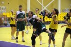 Vilniaus miesto merginų rinktinė - LR Seimas - 31:26.