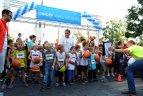 2014 09 14. Vilniaus maratone rungtyniavo jaunieji Vilniaus krepšininkai.