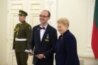 Apdovanojimų ceremonija prezidentūroje.