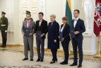 Apdovanojimų ceremonija prezidentūroje.