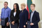 Apdovanojimų ceremonija prezidentūroje.
