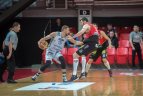„Lietuvos rytas“ 84:75 (23:12, 30:18, 18:20, 13:25) nugalėjo „Neptūną“.