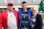 Du autobusai su lengvaatlečiais anksti ryte išvyko į Europos čempionatą