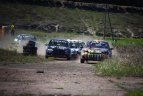Lenktynininkai ruošiasi "Ring Challenge" varžyboms.