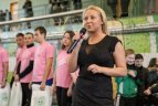 Moters dieną į futbolo aikštę išbėgo ir dėstytojos,  ir močiutės
