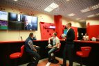 Žinomi krepšininkai ir futbolininkai atliko neįprastas užduotis