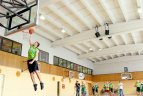 M. Kalnietis dalijo patarumus „Sprite talentų kovos“ finalininkams.
