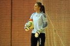 Moterys po futbolo treniruočių grįžta laimingesnės