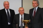 Asociacijos "Sportas visiems" konkursų nugalėtojų apdovanojimas.