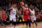 Šeimininkai laimėjo abejas rungtynes