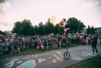 Sporto šventė Pumpėnuose, kur dalyvavo ir broliai Lavrinovičiai su šeimomis