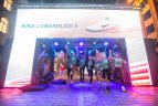 Vilniuje antrą kartą vyko naktinis moterų bėgimas „We Own the Night“.