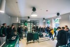 Žalgiriečiai didžiausios „Žalgirio“ atributikos parduotuvės atidaryme
