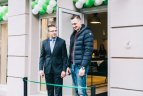 Žalgiriečiai didžiausios „Žalgirio“ atributikos parduotuvės atidaryme