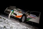 Įspūdingas "Halls Winter Rally 2014" „stogas"